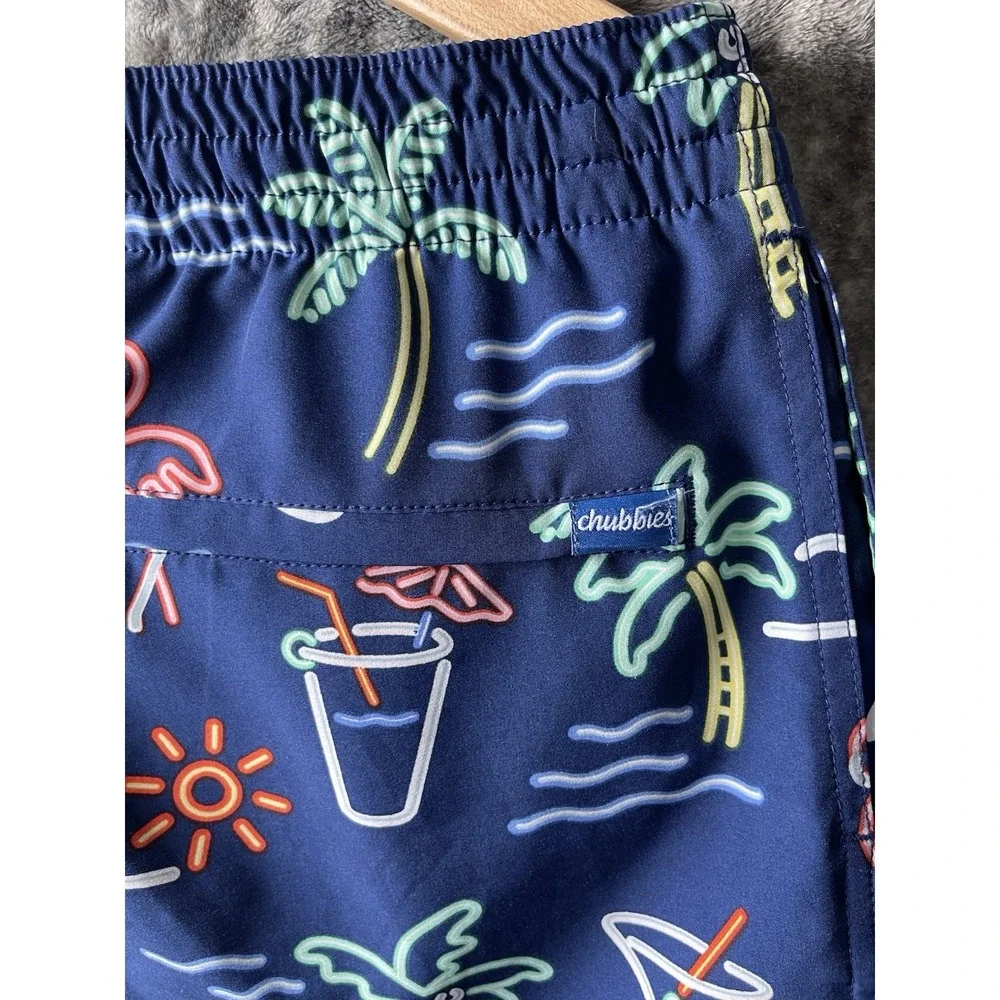 Chubbies Men's L Blue Tropical Flamingo Graphic Lined Drawstring Swim Shorts